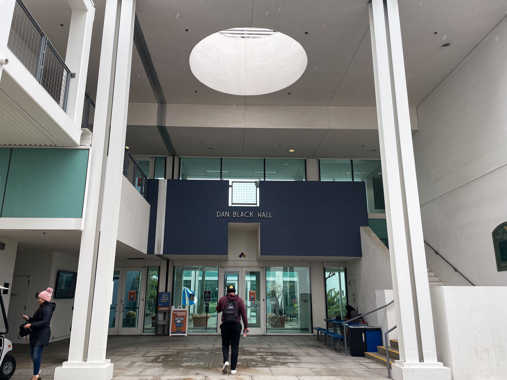 Dan Black Hall